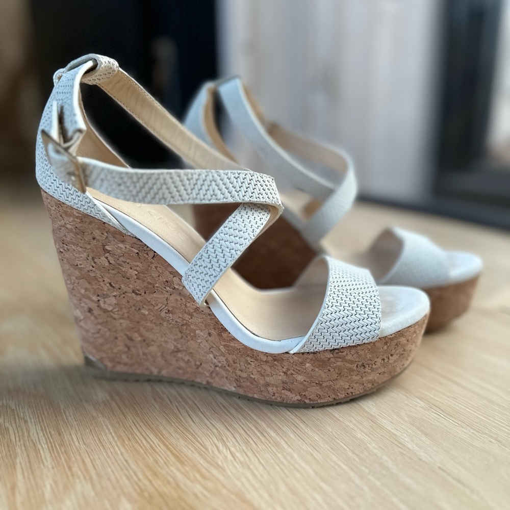 Women’s | Jimmy Choo sandals. Portia 120 woven leather wedge sandal, white. - Picture 2 of 11